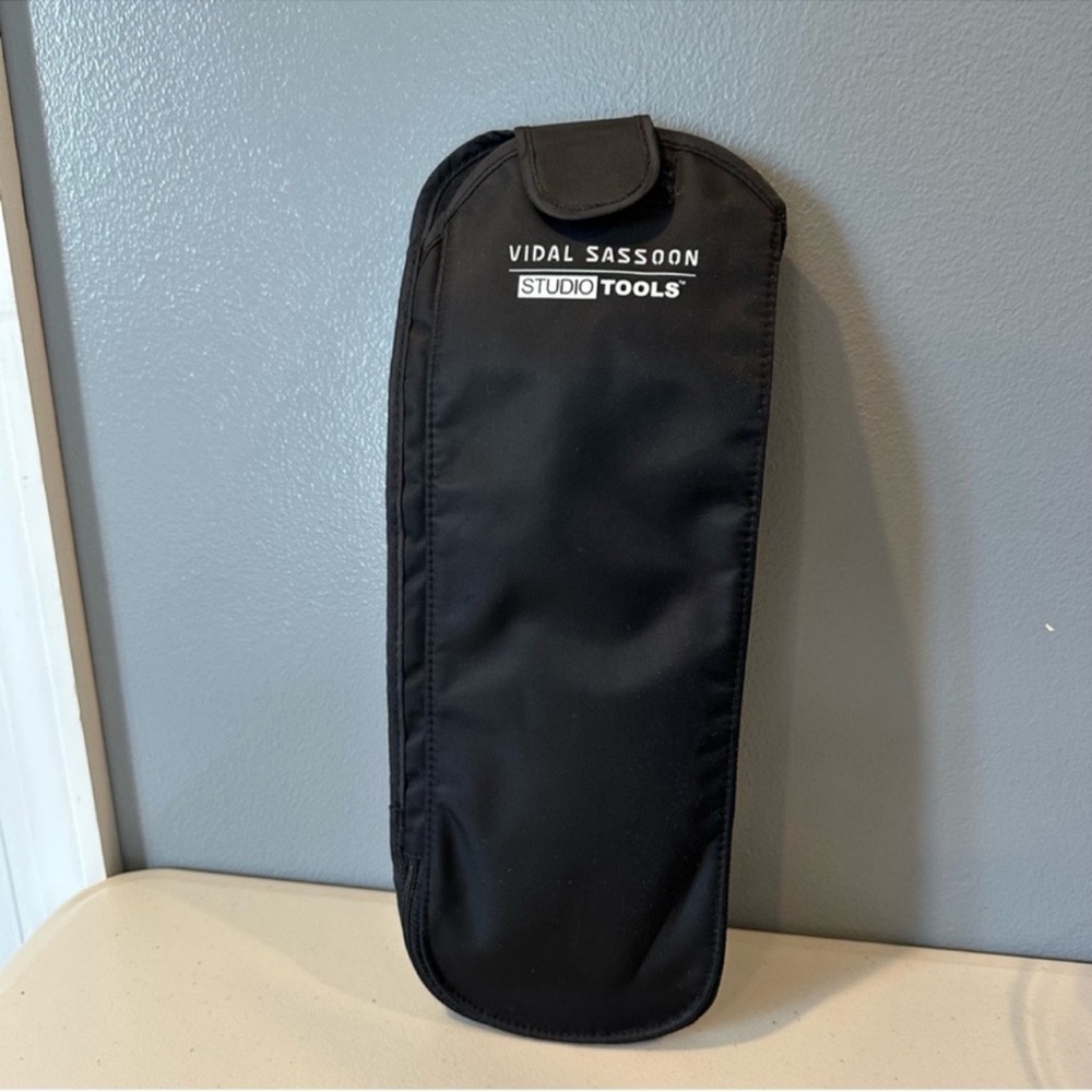 Vidal Sassoon Studio Heat Resistant Hot Hair Tool Storage Bag